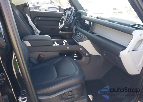 2024 Land Rover Defender 110 P400 X-Dynamic Se z USA, uszkodzony, nr VIN SALE27EU2R2318474